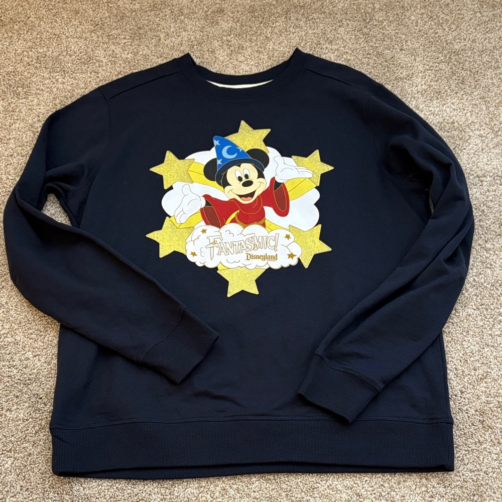 Disney Fantasmic Club 33 sweatshirt
